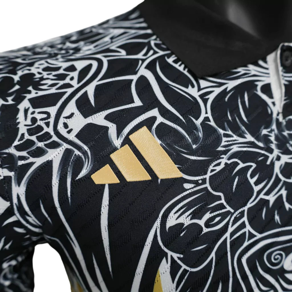 REAL MADRID EDICIÓN LIMITADA DRAGON I 24/25 HOMBRE (VERSIÓN JUGADOR)