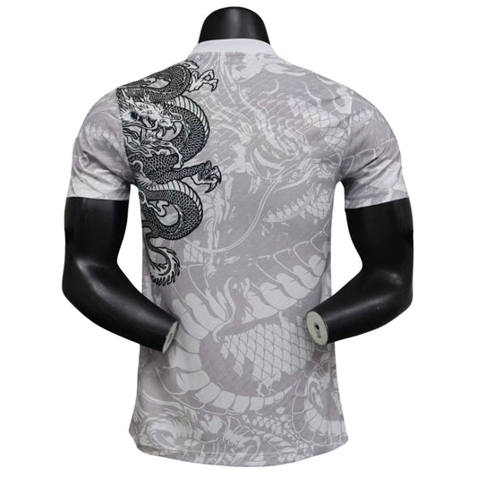 REAL MADRID EDICIÓN LIMITADA DRAGON III 24/25 HOMBRE (VERSIÓN JUGADOR)
