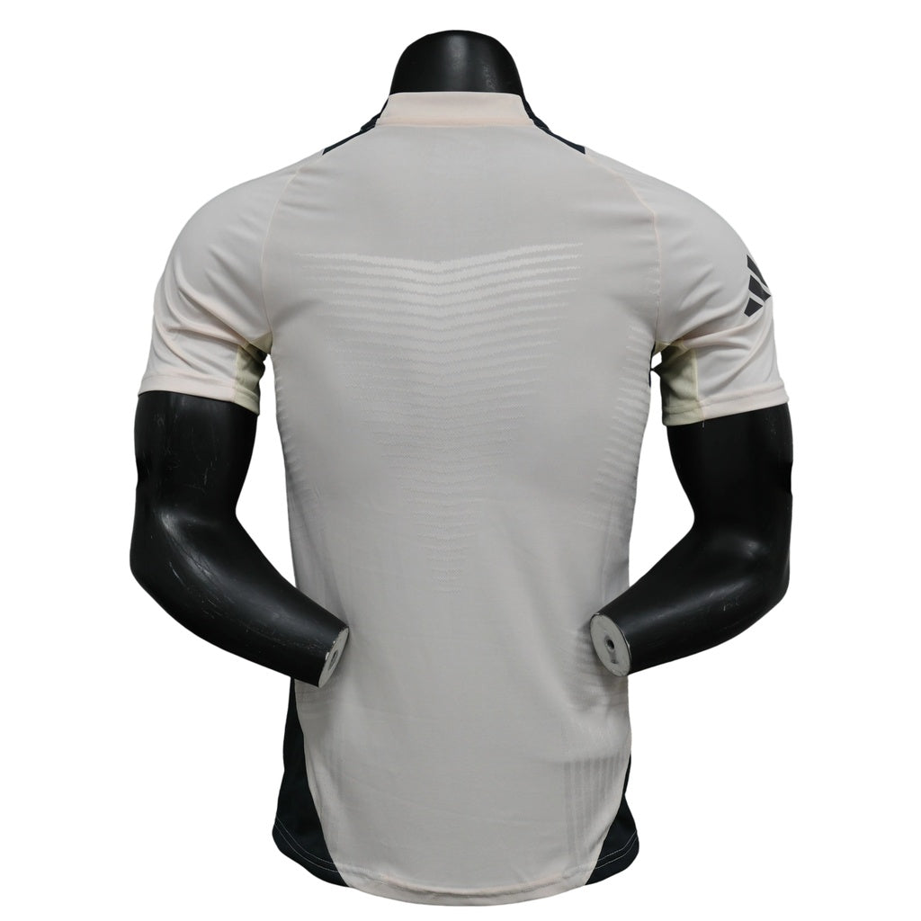 REAL MADRID EDICIÓN LIMITADA XXXII 24/25 HOMBRE (VERSIÓN JUGADOR)