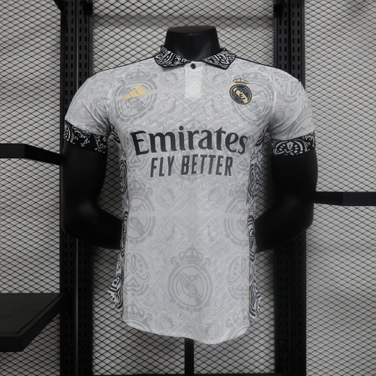 REAL MADRID EDICIÓN LIMITADA BLANCA 24/25 HOMBRE (VERSIÓN JUGADOR)