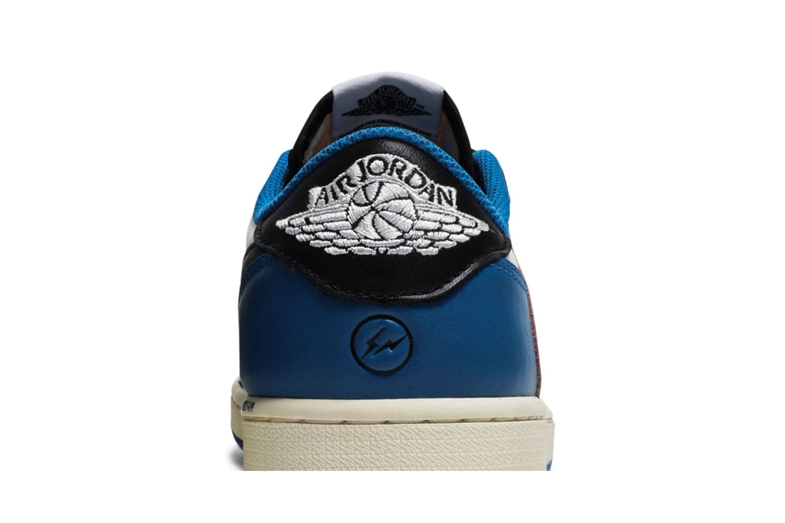 Tênis Air Jordan 1 Retro Low Fragment Design x Travis Scott Couro Branco Preto Azul