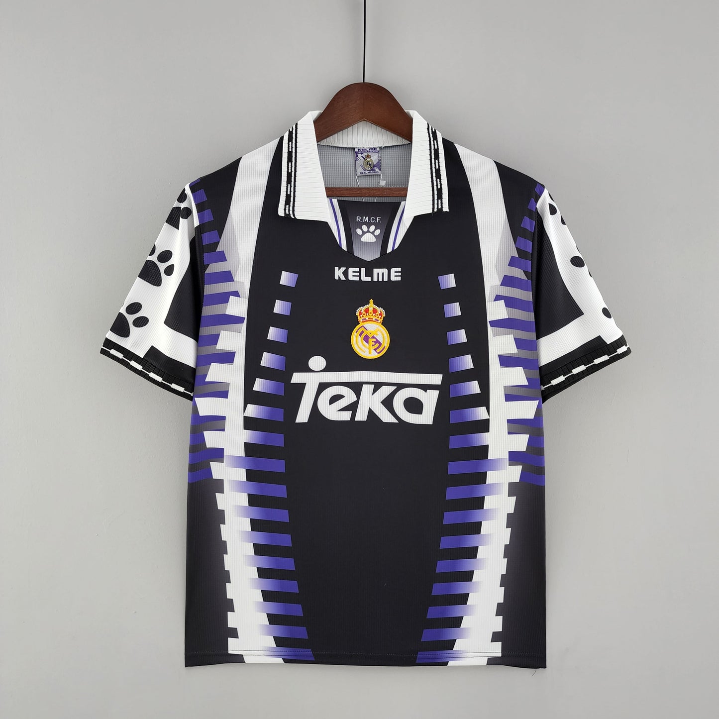 REAL MADRID III 97/98 MASCULINO (RETRÔ)
