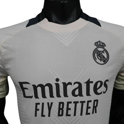 REAL MADRID EDICIÓN LIMITADA XXXII 24/25 HOMBRE (VERSIÓN JUGADOR)