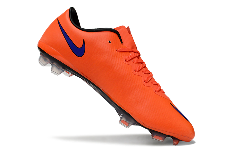 CHUTEIRA NIKE HYPERVENOM VAPOR 10 ELITE FG + MEIA E BOLSA