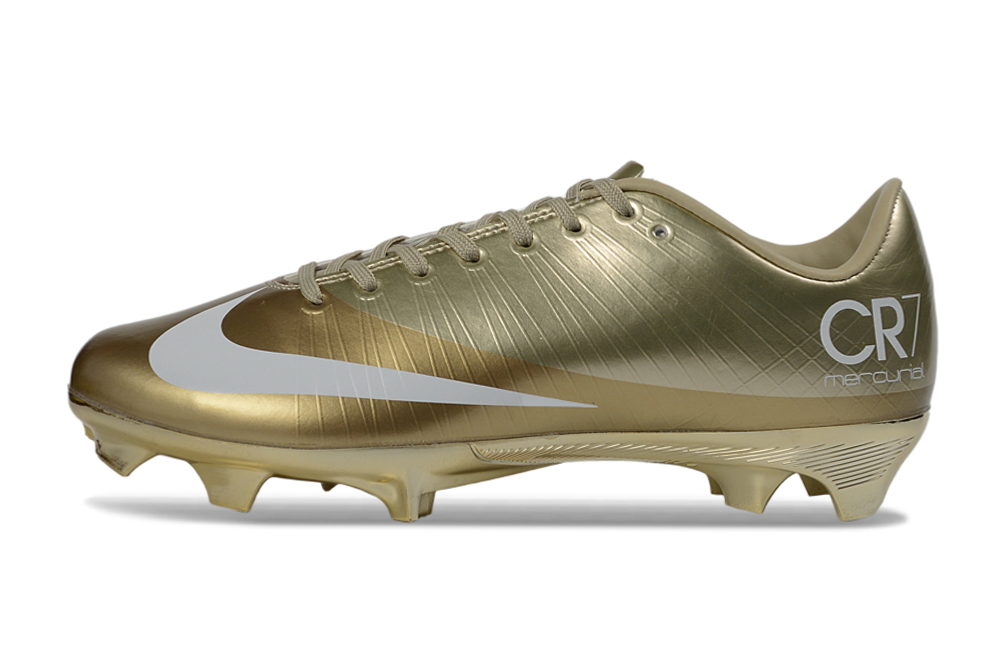 Gold Nike Mercurial Vapor Superfly 1 CR7 2026 World Cup