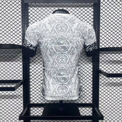 REAL MADRID EDIÇÃO LIMITADA BRANCA 24/25 MASCULINA (VERSÃO JOGADOR) 