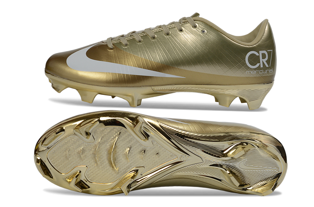 Gold Nike Mercurial Vapor Superfly 1 CR7 2026 World Cup