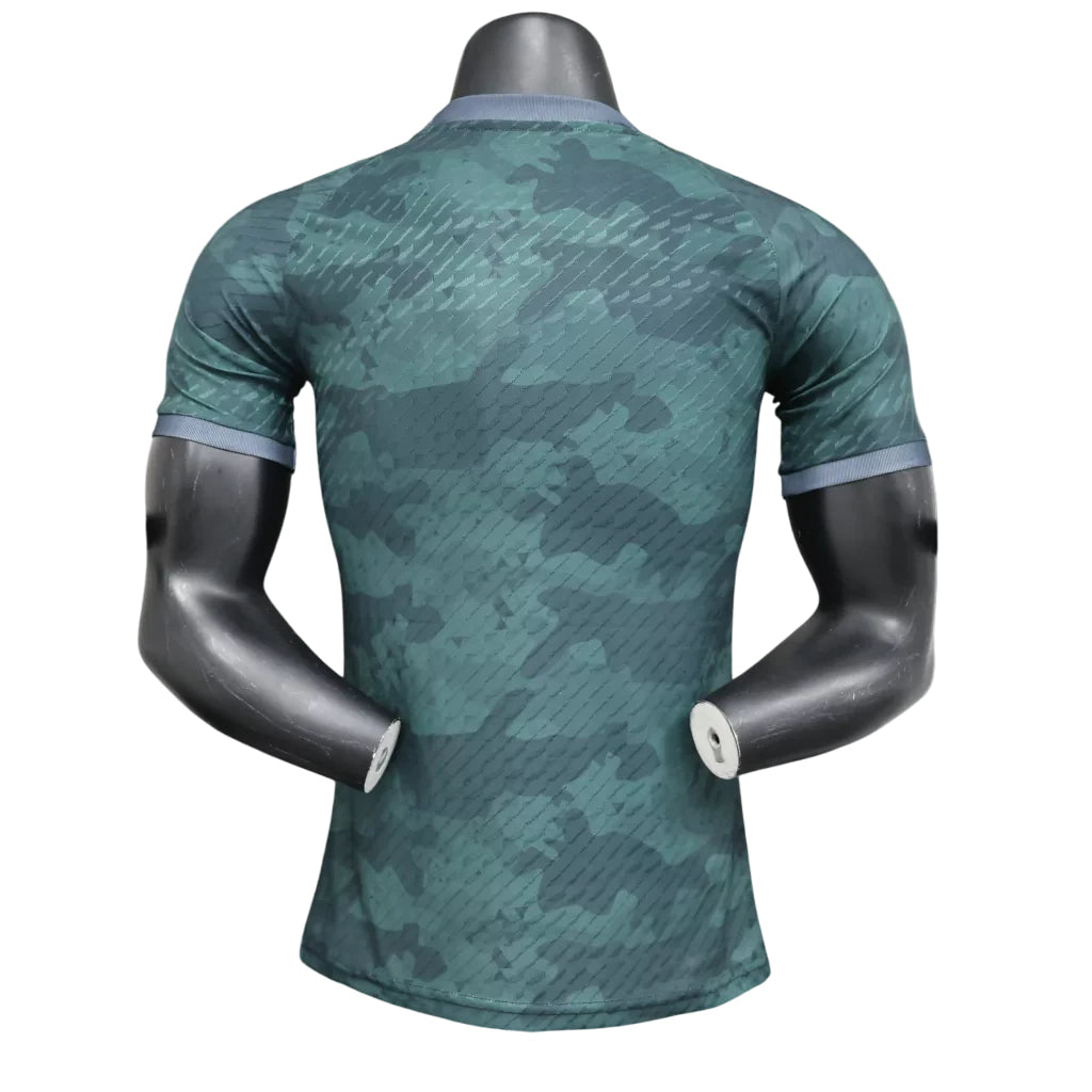 REAL MADRID EDICIÓN LIMITADA VERDE 24/25 HOMBRE (VERSIÓN JUGADOR)